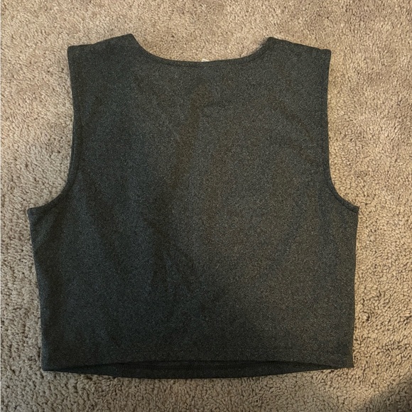 Tank - Picture 2 of 2